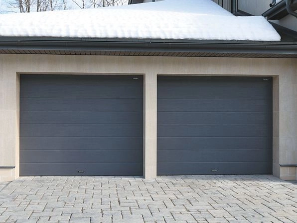 Секционные ворота 3500х2250 мм антрацитовые DoorHan rsd02, zelenchukskaya.doorhan.ru